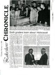 Fela Warschau speaking to students